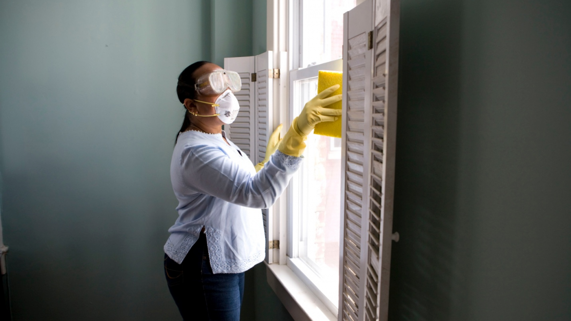 4 Window Cleaning Mistakes That Prevent Your Windows From Being Streak-Free