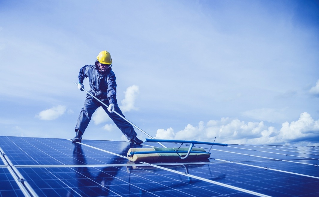 Five Solar Panel Cleaning Tips for Everyone