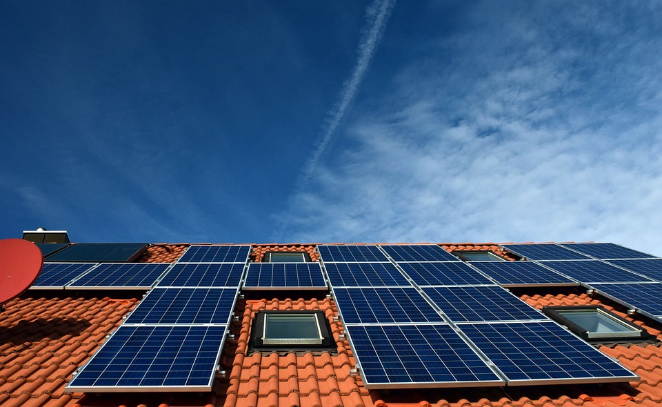 How Often Should You Get Your Solar Panels Cleaned and Why?